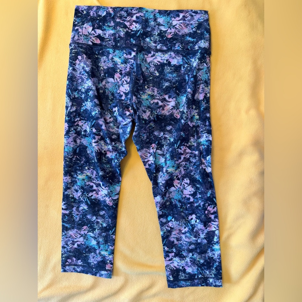 Lululemon leggings